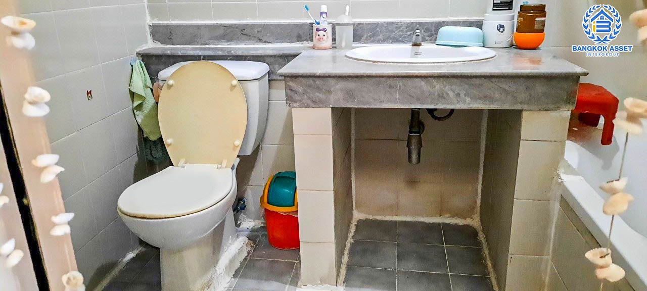 *****ทาวน์เฮ้าส์มือสองนนทบุรี หมู่บ้าน นันทิชา2 บางกรวย-ไทรน้อย เนื้อที่ 17 ตร.ว. ฟังก์ชัน 2 ห้องนอน 2 ห้องน้ำ 1 ที่จอดรถ แถมฟรี! 1 เครื่องปรับอากาศ บนทำเลติด ถ.บางกรวย-กรุงเทพ เชื่อมต่อ ถ.บ้านกล้วย-ไทรน้อย, ถ.กาญจนาภิเษก ใกล้รถไฟฟ้าสายสีม่วง "สถานีคลองบางไผ่"