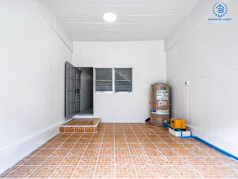 *****ทาวน์เฮ้าส์มือสอง โครงการ พีรวัส เพิ่มสิน เนื้อที่ 16 ตร.ว. ฟังก์ชัน 2 ห้องนอน 2 ห้องน้ำ 1 ที่จอดรถ บ้านสภาพดี บรรยากาศโครงการเป็นส่วนตัว บนทำเลเชื่อมต่อในเมืองได้ง่าย เข้า-ออกได้ทั้ง ถนนสายไหม ถนนเพิ่มสิน ถนนเทพรักษ์(ถนนตัดใหม่) ใกล้รถไฟฟ้าสายสีเขียว "สถานีสะพานใหม่" และจุดขึ้นทางด่วน "ฉลองรัช"