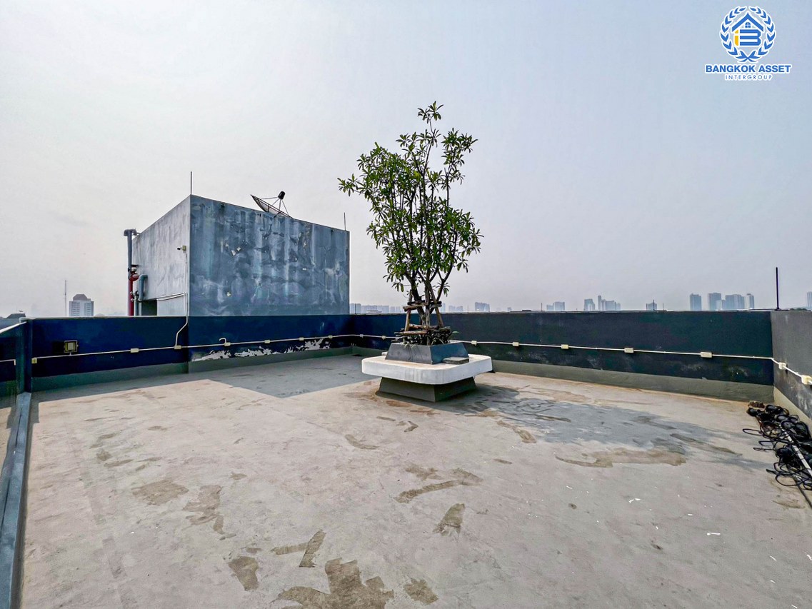 *****คอนโดมิเนียมมือสองกรุงเทพมหานคร โครงการ ไลบรารี่ เฮ้าส์ จรัญ13 ห้องมุม! เนื้อที่เกือบ 27 ตร.ว. ฟังก์ชัน 1 ห้องนอน 1 ห้องน้ำ 1 ที่จอดรถ สภาพใหม่ ไม่ค่อยได้อยู่ บนทำเลดี ใกล้รถไฟฟ้าสายสีน้ำเงิน "สถานีจรัญฯ 13" เพียง 5 นาทีเท่านั้น จองเลย