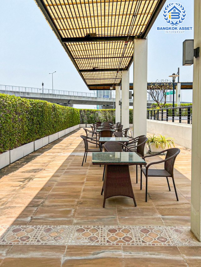 *****คอนโดมิเนียมมือสองนนทบุรี โครงการ 88 เดอะเทอร์มินอล  นครอินทร์ เนื้อที่กว้าง 30.24 ตร.ว. ฟังก์ชัน 1 ห้องนอน 1 ห้องน้ำ 1 ที่จอดรถ ห้องสภาพดี บนทำเลติดถนนนครอินทร์ ใกล้รถไฟฟ้าสายสีแดง "สถานีบางบำหรุ" เพียง 650 เมตรเท่านั้น แถมใกล้ทางด่วน "ศรีรัช" จองเลย!