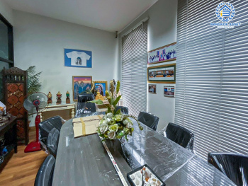 *****ทาวน์โฮมมือสองกรุงเทพมหานคร โครงการ บ้านกลางเมือง มอนติคาร์โล-รัชวิภา เนื้อที่กว้าง 21.3 ตร.ว. ฟังก์ชัน 3 ห้องนอน 4 ห้องน้ำ 2 ที่จอดรถ ตกแต่งใหม่ พร้อมอยู่ บนทำเลเยี่ยม เชื่อมต่อถนนวิภาวดีรังสิต เพียง 6 นาทีก็ถึงรถไฟฟ้าสายสีแดง "สถานีวัดเสมียนนารี" และใกล้ทางด่วน "ประชานุกูล"