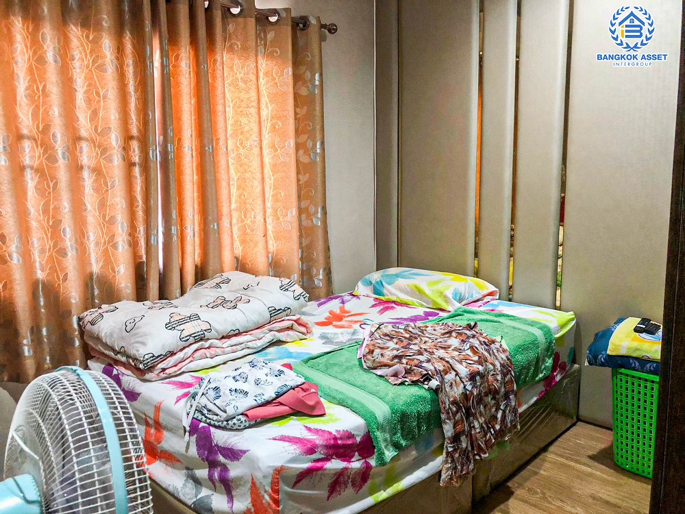 *****บ้านแฝดมือสอง โครงการ เวนิวโฟลว์ พระราม5 พร้อมอยู่ เนื้อที่ 38.80 ตร.ว. ฟังก์ชัน 3 ห้องนอน 3 ห้องน้ำ จอดรถได้ 2 คัน บนทำเลแห่งการเดินทาง เชื่อมถนนนครอินทร์ ใกล้โครงการรถไฟฟ้าสายสีม่วง "สถานีแยกติวานนท์" และจุดขึ้นทางด่วน "งามวงศ์วาน"