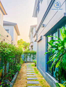 *****บ้านแฝดมือสอง โครงการ เวนิวโฟลว์ พระราม5 พร้อมอยู่ เนื้อที่ 38.80 ตร.ว. ฟังก์ชัน 3 ห้องนอน 3 ห้องน้ำ จอดรถได้ 2 คัน บนทำเลแห่งการเดินทาง เชื่อมถนนนครอินทร์ ใกล้โครงการรถไฟฟ้าสายสีม่วง "สถานีแยกติวานนท์" และจุดขึ้นทางด่วน "งามวงศ์วาน"