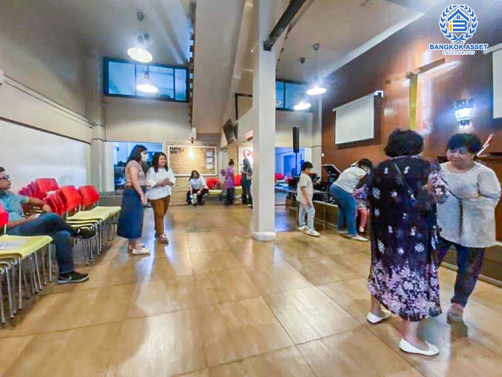 *****อาคารพาณิชย์ 4 ชั้น ซอยรามคำแหง24 เนื้อที่กว้างกว่า 40 ตร.ว. ฟังก์ชัน 12 ห้องนอน 14 ห้องน้ำ 2 ที่จอดรถ อาคารพาณิชย์ทำเลใจกลางเมือง เหมาะสำหรับเปิดธุรกิจ เชื่อมต่อถนนรามคำแหง ใกล้โครงการรถไฟฟ้าสายสีส้ม "สถานีรามคำแหง" และจุดขึ้นทางด่วน "พระราม9"