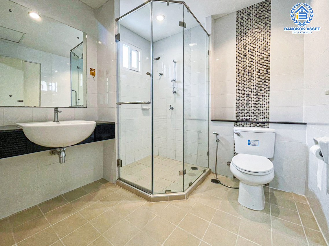 *****บ้านเดี่ยวมือสองนนทบุรี โครงการ พฤกษาวิลเลจ11 ท่าอิฐ หลังมุม! เนื้อที่กว้างมากถึง 60.3 ตร.ว. ฟังก์ชัน 3 ห้องนอน 2 ห้องน้ำ 2 ที่จอดรถ บ้านสวย สภาพดี บนทำเลศักยภาพ เชื่อมต่อ ถ.รัตนาธิเบศร์ และถ.ราชพฤกษ์ ใกล้รถไฟฟ้าสายสีม่วง "สถานีบางรักน้อยท่าอิฐ" จองด่วน!