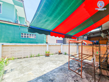 *****ทาวน์เฮ้าส์มือสองปทุมธานี หมู่บ้าน ซื่อตรง รังสิต-คลอง3 เนื้อที่กว้าง 33.3 ตร.ว. ฟังก์ชัน 3 ห้องนอน 2 ห้องน้ำ 2 ที่จอดรถ บ้านสภาพดี แถมฟรี! เครื่องปรับอากาศ, เครื่องทำน้ำอุ่น และเครื่องดูดควัน บนทำเลใกล้ดรีมเวิล์ด จะเข้าเมืองก็ได้ จะไปต่างจังหวัดก็สะดวก เชื่อมต่อถนนรังสิต-นครนายก, ถนนพหลโยธิน ใกล้ฟิวเจอร์พาร์ค รังสิต