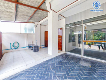 *****ทาวน์เฮ้าส์มือสองนนทบุรี หมู่บ้าน บิวตี้เฮาส์3 ราชพฤกษ์ เนื้อที่กว้าง 23.3 ตร.ว. ฟังก์ชัน 3 ห้องนอน 2 ห้องน้ำ 1 ที่จอดรถ บ้านพร้อมอยู่ แถมฟรี! 3 เครื่องปรับอากาศ บนทำเลเชื่อมต่อ ถนนราชพฤกษ์, ถนนบางกรวย-จงถนอม, ถนนนครอินทร์, ถนนรัตนาธิเบศร์ ใกล้ทางด่วน "ศรีรัช"