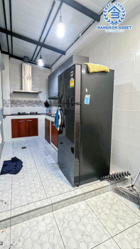 *****ทาวน์เฮ้าส์มือสองนนทบุรี โครงการ โกลเด้นทาวน์ วงศ์สว่าง-แคราย เนื้อที่ 17.6 ตร.ว. ฟังก์ชัน 3 ห้องนอน 2 ห้องน้ำ 1 ที่จอดรถ แถมฟรี! เครื่องปรับอากาศ, เครื่องทำน้ำอุ่น บนทำเลเดินทางสะดวก เชื่อมต่อถนนรัตนาธิเบศร์, ถนนติวานนท์, ถนนเลี่ยงเมืองนนทบุรี ใกล้ทางด่วน "งามวงศ์วาน" และรถไฟฟ้าสายสีม่วง "สถานีแยกนนทบุรี1"