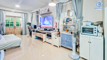 *****ทาวน์เฮ้าส์มือสองนนทบุรี โครงการ พฤกษาวิลล์98 นครอินทร์ หลังมุม! เนื้อที่กว้างขวางเกือบ 24 ตร.ว. ฟังก์ชัน 2 ห้องนอน 2 ห้องน้ำ 1 ที่จอดรถ บ้านพร้อมอยู่ ต่อเติมทั้งหลัง ขายเท่าทุน บนทำเลเยี่ยม เชื่อมต่อถนนราชพฤกษ์, ถนนนครอินทร์, ถนนบางกรวย-ไทรน้อย ใกล้ทางด่วน "ศรีรัช"