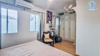 *****ทาวน์เฮ้าส์มือสองนนทบุรี โครงการ พฤกษาวิลล์98 นครอินทร์ หลังมุม! เนื้อที่กว้างขวางเกือบ 24 ตร.ว. ฟังก์ชัน 2 ห้องนอน 2 ห้องน้ำ 1 ที่จอดรถ บ้านพร้อมอยู่ ต่อเติมทั้งหลัง ขายเท่าทุน บนทำเลเยี่ยม เชื่อมต่อถนนราชพฤกษ์, ถนนนครอินทร์, ถนนบางกรวย-ไทรน้อย ใกล้ทางด่วน "ศรีรัช"