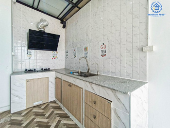 *****บ้านแฝดมือสอง โครงการ เสนาวิลเลจ บางกรวย-ไทรน้อย เนื้อที่ 37 ตร.ว. ฟังก์ชัน 4 ห้องนอน 2 ห้องน้ำ จอดรถได้ 2 คัน แถมฟรี! เครื่องปรับอากาศ โครงการตั้งบนทำเลเดินทางสะดวก เชื่อมต่อถนนบางกรวย-ไทรน้อย ใกล้เซ็นทรัลเวสต์เกต รถไฟฟ้าสายสีม่วง "สถานีบางพลู" และจุดขึ้นทางด่วน "กาญจนาภิเษก"