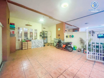 *****ทาวน์โฮมมือสอง โครงการ วิชั่นวิลล์5 ติวานนท์ เนื้อที่กว้าง 26.40 ตร.ว. ฟังก์ชัน 3 ห้องนอน 3 ห้องน้ำ 1 ที่จอดรถ พื้นที่กว้างตอบโจทย์ทุกไลฟ์สไตล์ พร้อมอยู่ บนทำเลเดินทางสะดวก ใกล้ไฟฟ้าสายสีม่วง "สถานีศูนย์ราชการนนทบุรี" และจุดขึ้นทางด่วน "งามวงศ์วาน"