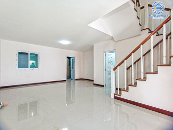 *****ทาวน์โฮมมือสอง โครงการ คาซ่าซิตี้ สุคนธสวัสดิ์ เนื้อที่ 22 ตร.ว. ฟังก์ชัน 3 ห้องนอน 4 ห้องน้ำ 2 ที่จอดรถ บ้านสภาพดี พร้อมเข้าอยู่ บนทำเลเดินทางสะดวก เชื่อมต่อถนนโชคชัย4 ถนนเกษตร-นวมินทร์ ถนนสุคนธสวัสดิ์ ใกล้รถไฟฟ้าสายสีเหลือง "สถานีลาดพร้าว 101" จุดขึ้นทางด่วน "เอกมัย-รามอินทรา"