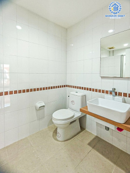 *****ทาวน์โฮมมือสอง โครงการ คาซ่าซิตี้ สุคนธสวัสดิ์ เนื้อที่ 22 ตร.ว. ฟังก์ชัน 3 ห้องนอน 4 ห้องน้ำ 2 ที่จอดรถ บ้านสภาพดี พร้อมเข้าอยู่ บนทำเลเดินทางสะดวก เชื่อมต่อถนนโชคชัย4 ถนนเกษตร-นวมินทร์ ถนนสุคนธสวัสดิ์ ใกล้รถไฟฟ้าสายสีเหลือง "สถานีลาดพร้าว 101" จุดขึ้นทางด่วน "เอกมัย-รามอินทรา"