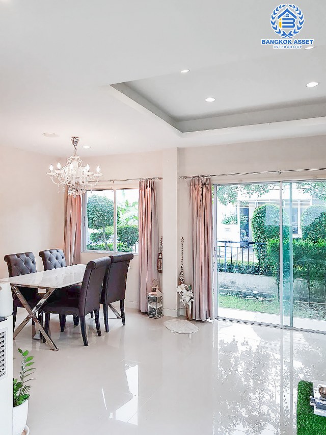 *****บ้านเดี่ยวมือสองนนทบุรี โครงการ ไลฟ์บางกอกบูเลอวาร์ด พระราม5 หลังมุม! คุณภาพระดับ SC ASSET เนื้อที่ 50.3 ตร.ว. ฟังก์ชัน 3 ห้องนอน 3 ห้องน้ำ 2 ที่จอดรถ แถมฟรี! 4 เครื่องปรับอากาศ 1 เครื่องทำน้ำอุ่น บนทำเลแห่งการเดินทาง ใกล้รถไฟฟ้าสายสีม่วง "สถานีแยกติวานนท์" และทางด่วน "ศรีรัช"