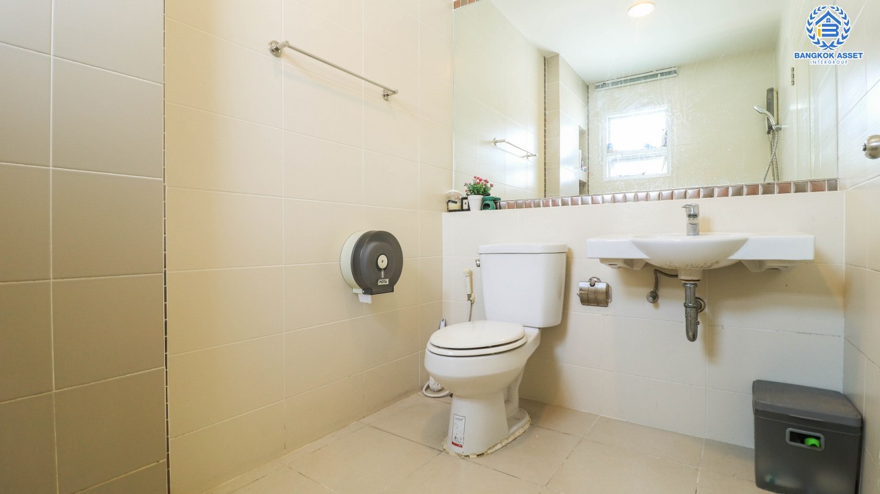 *****บ้านเดี่ยวมือสองนนทบุรี โครงการ ไลฟ์บางกอกบูเลอวาร์ด พระราม5 หลังมุม! คุณภาพระดับ SC ASSET เนื้อที่ 50.3 ตร.ว. ฟังก์ชัน 3 ห้องนอน 3 ห้องน้ำ 2 ที่จอดรถ แถมฟรี! 4 เครื่องปรับอากาศ 1 เครื่องทำน้ำอุ่น บนทำเลแห่งการเดินทาง ใกล้รถไฟฟ้าสายสีม่วง "สถานีแยกติวานนท์" และทางด่วน "ศรีรัช"