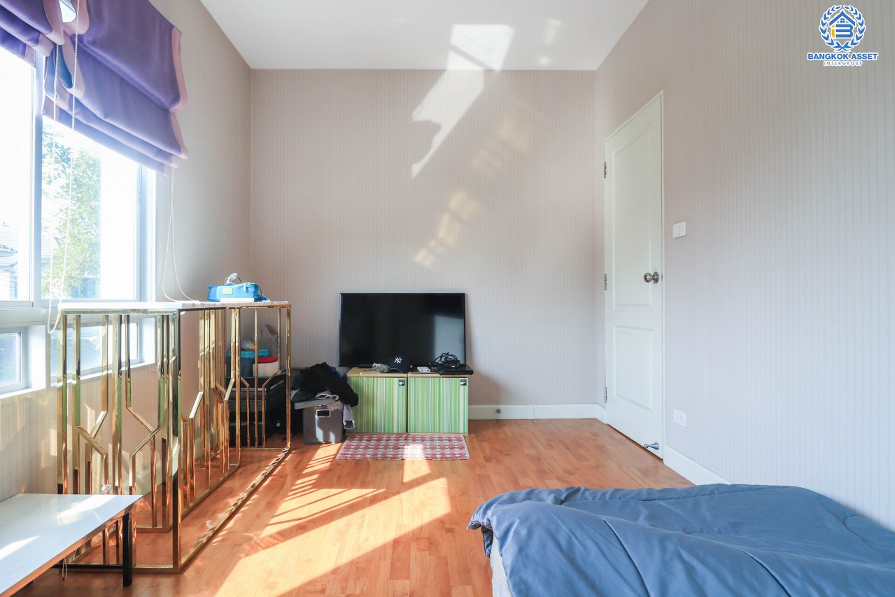 *****บ้านเดี่ยวมือสองนนทบุรี โครงการ ไลฟ์บางกอกบูเลอวาร์ด พระราม5 หลังมุม! คุณภาพระดับ SC ASSET เนื้อที่ 50.3 ตร.ว. ฟังก์ชัน 3 ห้องนอน 3 ห้องน้ำ 2 ที่จอดรถ แถมฟรี! 4 เครื่องปรับอากาศ 1 เครื่องทำน้ำอุ่น บนทำเลแห่งการเดินทาง ใกล้รถไฟฟ้าสายสีม่วง "สถานีแยกติวานนท์" และทางด่วน "ศรีรัช"