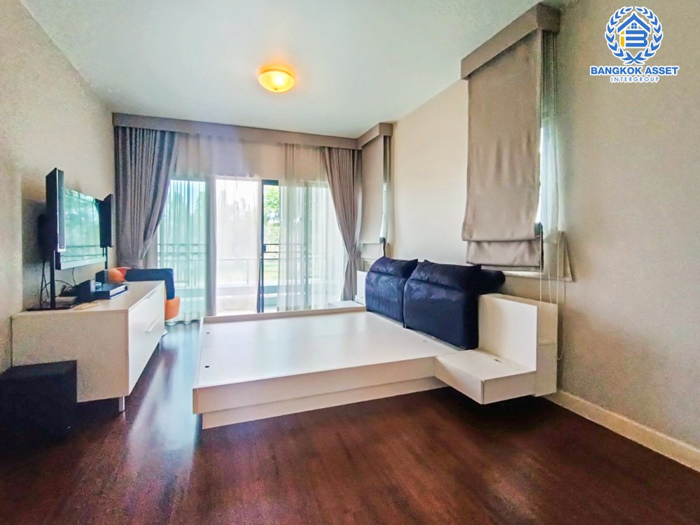 บ้านเดี่ยวมือสอง โครงการ เศรษฐสิริ ชัยพฤกษ์-แจ้งวัฒนะ จากแบรนด์ Sansiri เนื้อที่ 53.70 ตร.ว. ฟังก์ชัน 3 ห้องนอน 3 ห้องน้ำ จอดรถได้ 2 คัน แถมฟรี! เครื่องปรับอากาศ บนทำเลโซนเมือง เชื่อมต่อถนนชัยพฤกษ์ ใกล้เซ็นทรัลแจ้งวัฒนะ รถไฟฟ้าสายสีชมพู "สถานีปากเกร็ด" และจุดขึ้นทางด่วน "ศรีรัช"...