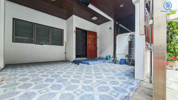 *****ทาวน์โฮมมือสอง โครงการ สวนผัก27 สวนผัก เนื้อที่ 20 ตร.ว. ฟังก์ชัน 4 ห้องนอน 3 ห้องน้ำ 1 ที่จอดรถ หน้าบ้านกว้างขวาง ภายในสภาพใหม่ โครงการตั้งบนทำเลเดินทางสะดวก เชื่อมต่อถนนสวนผัก ถนนอัจฉริยะประสิทธิ์ ใกล้รถไฟฟ้าสายสีแดง "สถานีตลิ่งชัน" จองเลย!