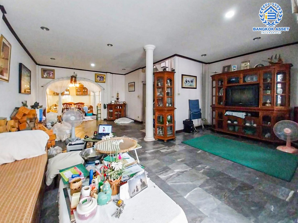 *****ทาวน์เฮ้าส์มือสองนนทบุรี โครงการ บุศรินทร์ วงแหวน-รัตนาธิเบศร์ เนื้อที่กว้าง 25 ตร.ว. ฟังก์ชัน 2 ห้องนอน 2 ห้องน้ำ 1 ที่จอดรถ แถมฟรี! เครื่องปรับอากาศ เครื่องดูดควัน บนทำเลแห่งการเดินทาง เชื่อมต่อถนนบ้านกล้วย-ไทรน้อย, ถนนกาญจณาภิเษก ใกล้ทางด่วน "ศรีรัช"