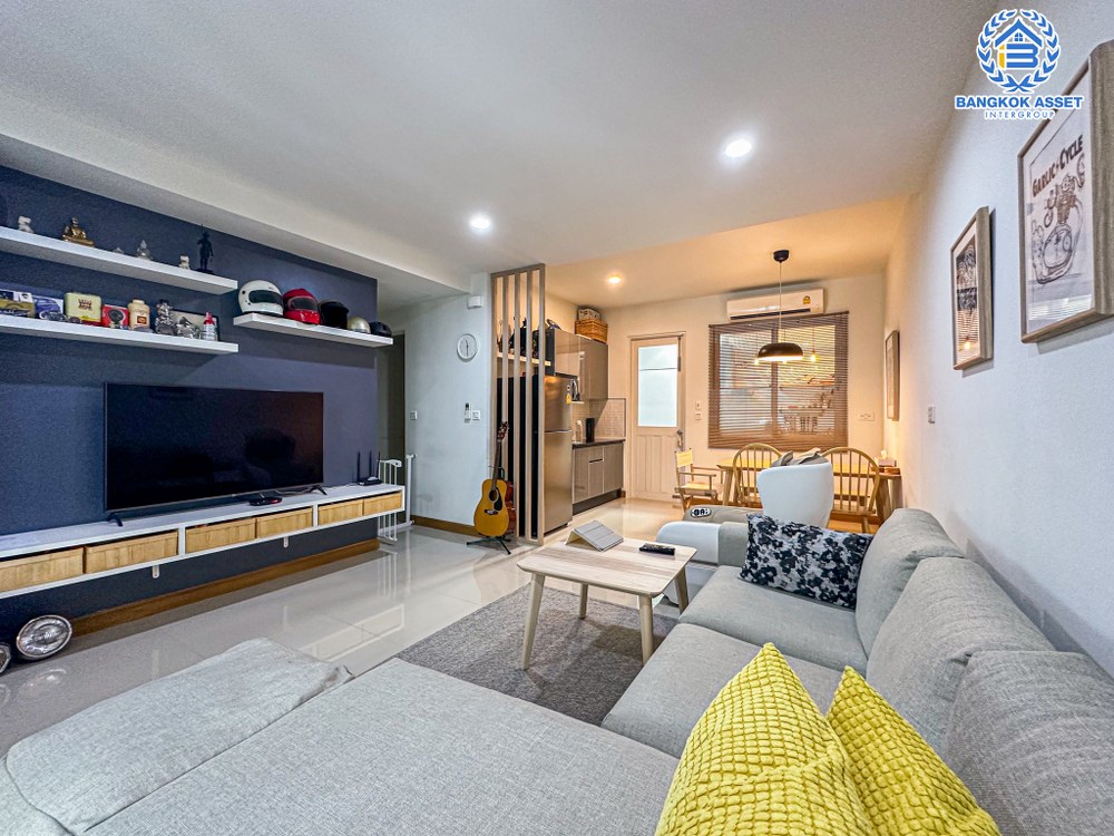 *****ทาวน์เฮ้าส์มือสอง โครงการ ดรีมดีลักซ์ ราชพฤกษ์-ปิ่นเกล้า เนื้อที่ 20.70 ตร.ว. พร้อมฟังก์ชัน 3 ห้องนอน 2 ห้องน้ำ 2 ที่จอดรถ ภายในตกแต่งสไตล์โมเดิร์น สภาพสวยพร้อมเข้าอยู่ บนทำเลแห่งการเดินทาง เชื่อมต่อถนนกาญจนาภิเษก ถนนนครอินทร์ ถนนราชพฤกษ์ ใกล้ทางด่วน "ศรีรัช" จองเลย!