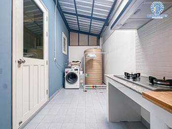 *****ทาวน์เฮ้าส์มือสอง โครงการ ดรีมดีลักซ์ ราชพฤกษ์-ปิ่นเกล้า เนื้อที่ 20.70 ตร.ว. พร้อมฟังก์ชัน 3 ห้องนอน 2 ห้องน้ำ 2 ที่จอดรถ ภายในตกแต่งสไตล์โมเดิร์น สภาพสวยพร้อมเข้าอยู่ บนทำเลแห่งการเดินทาง เชื่อมต่อถนนกาญจนาภิเษก ถนนนครอินทร์ ถนนราชพฤกษ์ ใกล้ทางด่วน "ศรีรัช" จองเลย!