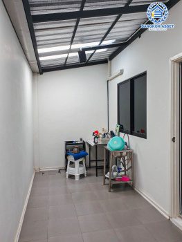 *****ทาวน์เฮ้าส์มือสองนนทบุรี โครงการ เอสเกต กรุงเทพ-ปทุมธานี เนื้อที่ 18.3 ตร.ว. ฟังก์ชัน 3 ห้องนอน 2 ห้องน้ำ 1 ที่จอดรถ บ้านสภาพดีมาก บนทำเลดี เชื่อมต่อกรุงเทพฯ-ปทุมธานี, ถนน345, ถนนกาญจนาภิเษก ใกล้ทางด่วน "อุดรรัถยา" จองเลย!