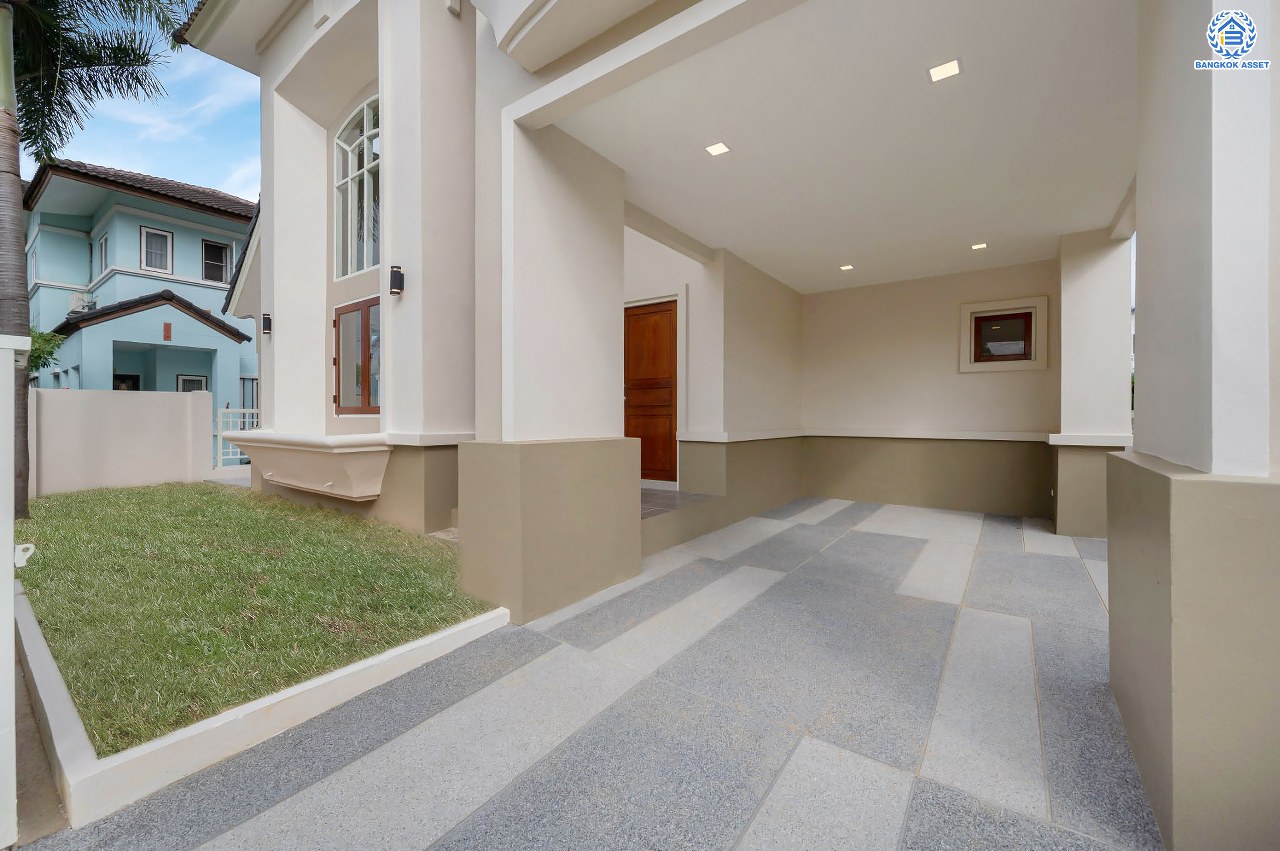 บ้านมือสองตกแต่งใหม่ โครงการ ปัญจทรัพย์พาร์ค ปิ่นเกล้า เนื้อที่ 60 ตร.ว. พื้นที่ใช้สอยมากกว่า 208.59 ตร.ม. ฟังก์ชันจัดเต็ม 3 ห้องนอน 3 ห้องน้ำ จอดรถได้ 1 คัน ตอบโจทย์ทุกการเดินทาง บนทำเลศักยภาพ ติดถนนบรมราชชนนี เชื่อมต่อทางคู่ขนานลอยฟ้า ใกล้รถไฟฟ้าสายสีน้ำเงิน "สถานีบางพลัด"