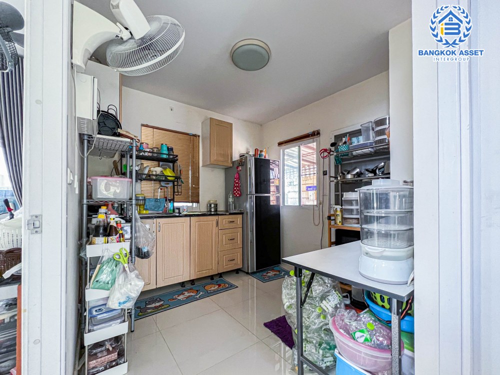 *****บ้านเดี่ยวมือสอง โครงการ พฤกษาวิลเลจ30 กรุงเทพ-ปทุมธานี เนื้อที่ 59 ตร.ว. ฟังก์ชัน 3 ห้องนอน 2 ห้องน้ำ 2 จอดรถ ทำเลปทุมธานี เดินทางสะดวกสบายเข้า-ออกได้หลายเส้นทาง ทั้งถนนชัยพฤกษ์ ถนนราชพฤกษ์ ถนนกรุงเทพ-ปทุมธานี ใกล้เมืองทองธานี และจุดขึ้นทางด่วน "แจ้งวัฒนะ"