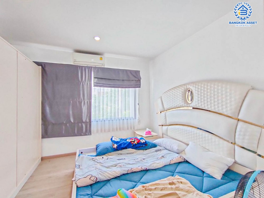 *****ทาวน์เฮ้าส์มือสองนนทบุรี โครงการ เปี่ยมสุข เอสเกต แจ้งวัฒนะ-กาญจนาภิเษก หลังมุม! เนื้อที่ 23.6 ตร.ว. ฟังก์ชัน 4 ห้องนอน 3 ห้องน้ำ 2 ที่จอดรถ บ้านพร้อมอยู่ แถมฟรี! เฟอร์นิเจอร์ บนทำเลแห่งการเดินทาง เชื่อมต่อถนนกาญจนาฯ ใกล้รถไฟฟ้าสายสีม่วง "สถานีคลองบางไผ่" และทางด่วน "ศรีรัช-วงแหวนรอบนอก"