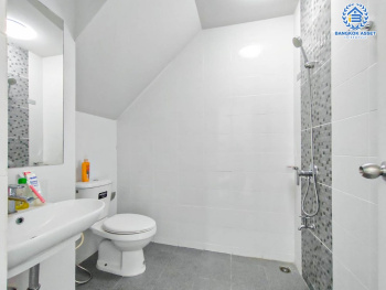 *****ทาวน์เฮ้าส์มือสองนนทบุรี โครงการ เปี่ยมสุข เอสเกต แจ้งวัฒนะ-กาญจนาภิเษก หลังมุม! เนื้อที่ 23.6 ตร.ว. ฟังก์ชัน 4 ห้องนอน 3 ห้องน้ำ 2 ที่จอดรถ บ้านพร้อมอยู่ แถมฟรี! เฟอร์นิเจอร์ บนทำเลแห่งการเดินทาง เชื่อมต่อถนนกาญจนาฯ ใกล้รถไฟฟ้าสายสีม่วง "สถานีคลองบางไผ่" และทางด่วน "ศรีรัช-วงแหวนรอบนอก"