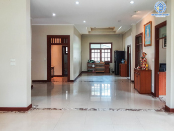 *****บ้านเดี่ยวมือสองนนทบุรี หมู่บ้าน ปัญฐิญา พระราม5 เนื้อที่กว้างขวางถึง 201.3 ตร.ว. ฟังก์ชัน 5 ห้องนอน 5 ห้องน้ำ 4 ที่จอดรถ ตกแต่งดีไซน์ทันสมัย ภายในสวย บนทำเลแห่งการเดินทาง เชื่อมต่อถนนนครอินทร์, ถนนราชพฤกษ์ ใกล้รถไฟฟ้าสายสีม่วง "สถานีแยกติวานนท์" และทางด่วน "ศรีรัช"