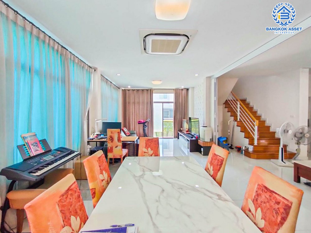 *****บ้านเดี่ยวมือสองนนทบุรี โครงการ เพอร์เฟคเพลส ราชพฤกษ์ เนื้อที่กว้างมากถึง 64.4 ตร.ว. ฟังก์ชัน 3 ห้องนอน 3 ห้องน้ำ 2 ที่จอดรถ บ้านสภาพสวย พร้อมอยู่ แถมฟรี! 4 เครื่องปรับอากาศ บนทำเลติด ถนนราชพฤกษ์ เพียง 10 นาทีก็ถึงรถไฟฟ้าสายสีม่วง "สถานีบางรักน้อยท่าอิฐ" และใกล้ทางด่วน "ศรีรัช" จองเลย!