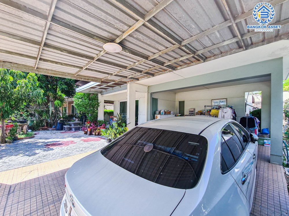 *****บ้านเดี่ยวมือสอง หน้าบ้านติดทะเลสาบ โครงการ พฤกษ์ลดา บางใหญ่2 จากแบรนด์ L&H เนื้อที่กว้าง 66.70 ตร.ว. ฟังก์ชัน 3 ห้องนอน 3 ห้องน้ำ 2 ที่จอดรถ บ้านสภาพสวย หลังบ้านไม่ชนใคร โครงการตั้งบนทำเลดี เชื่อมต่อกาญจนาภิเษก ซอยคลองถนน ซอยแก้วอินทร์ ใกล้รถไฟฟ้าสายสีม่วง "สถานีคลองบางไผ่" และจุดขึ้นทางด่วน "กาญจนาภิเษก"