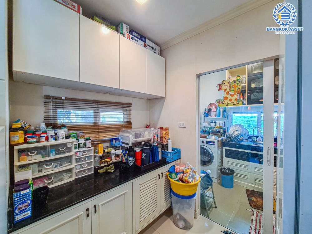 *****บ้านเดี่ยวมือสอง หน้าบ้านติดทะเลสาบ โครงการ พฤกษ์ลดา บางใหญ่2 จากแบรนด์ L&H เนื้อที่กว้าง 66.70 ตร.ว. ฟังก์ชัน 3 ห้องนอน 3 ห้องน้ำ 2 ที่จอดรถ บ้านสภาพสวย หลังบ้านไม่ชนใคร โครงการตั้งบนทำเลดี เชื่อมต่อกาญจนาภิเษก ซอยคลองถนน ซอยแก้วอินทร์ ใกล้รถไฟฟ้าสายสีม่วง "สถานีคลองบางไผ่" และจุดขึ้นทางด่วน "กาญจนาภิเษก"