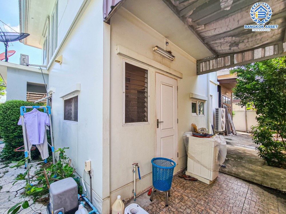 *****บ้านเดี่ยวมือสอง หน้าบ้านติดทะเลสาบ โครงการ พฤกษ์ลดา บางใหญ่2 จากแบรนด์ L&H เนื้อที่กว้าง 66.70 ตร.ว. ฟังก์ชัน 3 ห้องนอน 3 ห้องน้ำ 2 ที่จอดรถ บ้านสภาพสวย หลังบ้านไม่ชนใคร โครงการตั้งบนทำเลดี เชื่อมต่อกาญจนาภิเษก ซอยคลองถนน ซอยแก้วอินทร์ ใกล้รถไฟฟ้าสายสีม่วง "สถานีคลองบางไผ่" และจุดขึ้นทางด่วน "กาญจนาภิเษก"