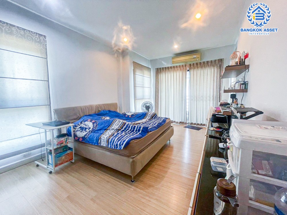 *****บ้านเดี่ยวมือสอง โครงการ ซีรีน พระราม2-ท่าข้าม  เนื้อที่ 57.20 ตร.ว ฟังก์ชัน 3 ห้องนอน 3 ห้องน้ำ 2 ที่จอดรถ บ้านสวยดีไซน์โมเดิร์น ภายในสภาพดีเยี่ยม พร้อมเข้าอยู่ ฟรี! เครื่องปรับอากาศ ราคาสุดคุ้มค่า! โครงการตั้งบนทำเลดี ใกล้เซ็นทรัลพระราม2 เชื่อมต่อจุดขึ้นทางด่วน "เฉลิมมหานคร"