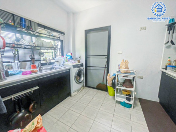 *****บ้านเดี่ยวมือสอง โครงการ ซีรีน พระราม2-ท่าข้าม  เนื้อที่ 57.20 ตร.ว ฟังก์ชัน 3 ห้องนอน 3 ห้องน้ำ 2 ที่จอดรถ บ้านสวยดีไซน์โมเดิร์น ภายในสภาพดีเยี่ยม พร้อมเข้าอยู่ ฟรี! เครื่องปรับอากาศ ราคาสุดคุ้มค่า! โครงการตั้งบนทำเลดี ใกล้เซ็นทรัลพระราม2 เชื่อมต่อจุดขึ้นทางด่วน "เฉลิมมหานคร"