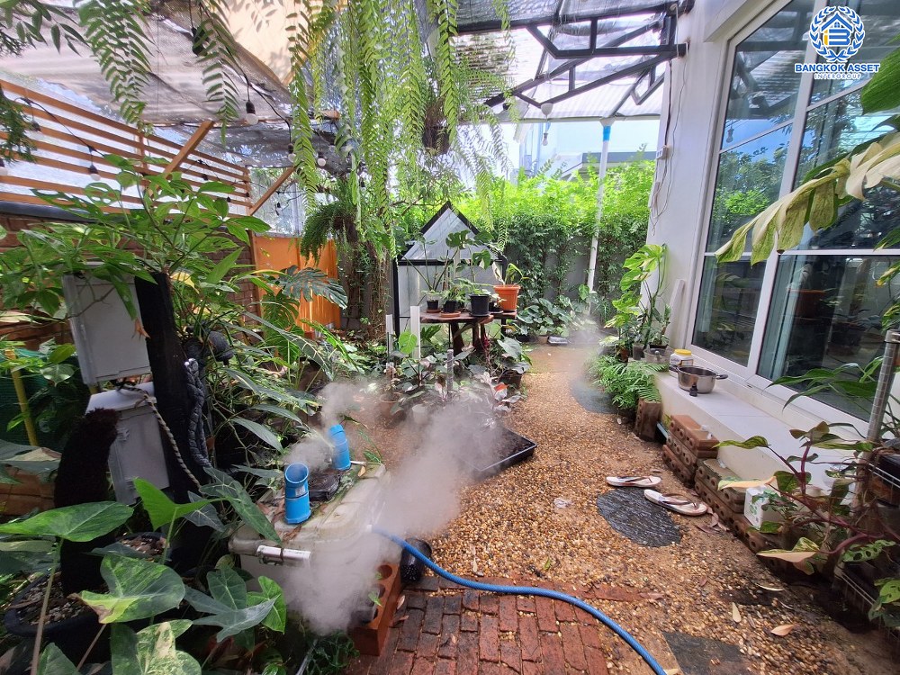 *****บ้านแฝดมือสอง โครงการ อัญญ่า ราชพฤกษ์-นครอินทร์ คุณภาพจาก L&H เนื้อที่ 50.10 ตร.ว. ฟังก์ชัน 2 ห้องนอน 3 ห้องน้ำ 2 ที่จอดรถ บริเวณกว้างเหมือนบ้านเดียว ฟรีเฟอร์นิเจอร์ทั้งหลัง สภาพเหมือนใหม่ บนทำเลดี เชื่อมต่อถนนนครอินทร์ ใกล้รถไฟฟ้าสายสีม่วง "สถานีบางพลู" และจุดขึ้นทางด่วน "ศรีรัช"