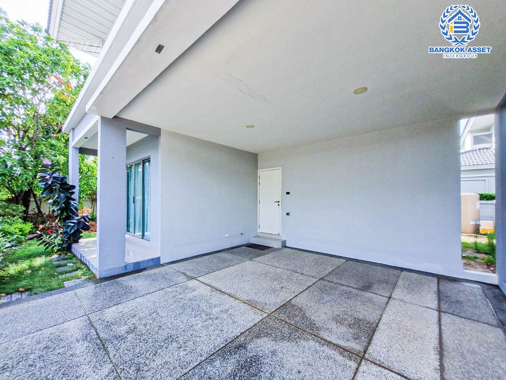 *****บ้านเดี่ยวมือสอง โครงการ เพอร์เฟคเพลส แจ้งวัฒนะ2 หลังมุม เนื้อที่ 57.30 ตร.ว. ฟังก์ชัน 3 ห้องนอน 3 ห้องน้ำ ที่จอดรถ 2 คัน สภาพใหม่เอี่ยม พื้นที่รอบบ้านกว้างขวาง โครงการตั้งบนทำเลแห่งการเดินทาง เชื่อมต่อถนนแจ้งวัฒนะ, ถนนชัยพฤกษ์, ถนนติวานนท์ และทางด่วน "ศรีรัช"