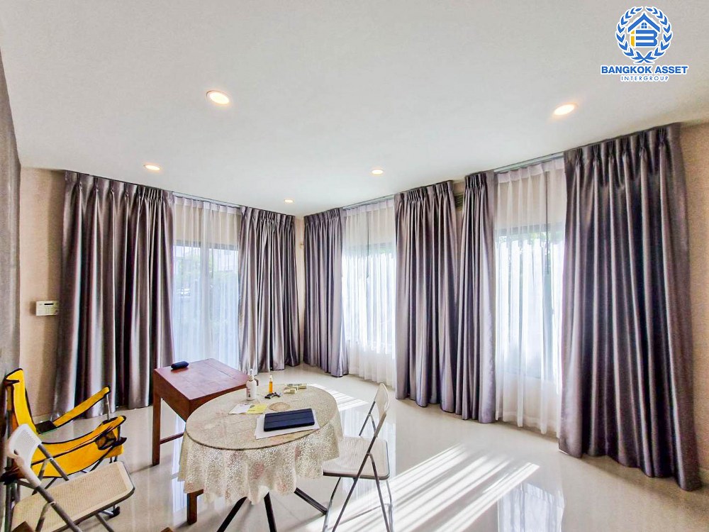 *****บ้านเดี่ยวมือสอง โครงการ เพอร์เฟคเพลส แจ้งวัฒนะ2 หลังมุม เนื้อที่ 57.30 ตร.ว. ฟังก์ชัน 3 ห้องนอน 3 ห้องน้ำ ที่จอดรถ 2 คัน สภาพใหม่เอี่ยม พื้นที่รอบบ้านกว้างขวาง โครงการตั้งบนทำเลแห่งการเดินทาง เชื่อมต่อถนนแจ้งวัฒนะ, ถนนชัยพฤกษ์, ถนนติวานนท์ และทางด่วน "ศรีรัช"