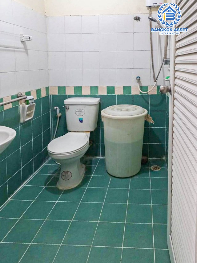 *****ทาวน์เฮ้าส์มือสองนนทบุรี โครงการ พฤกษา30 บ้านกล้วย-ไทรน้อย หลังมุม! เนื้อที่กว้างขวางถึง 28.4 ตร.ว. ฟังก์ชัน 3 ห้องนอน 2 ห้องน้ำ 1 ที่จอดรถ แถมฟรี! 2 เครื่องปรับอากาศ บนทำเลเดินทางสะดวก เชื่อมต่อถนนกาญจนาภิเษก ใกล้รถไฟฟ้าสายสีม่วง "สถานีคลองบางไผ่" ในราคาสุดคุ้ม