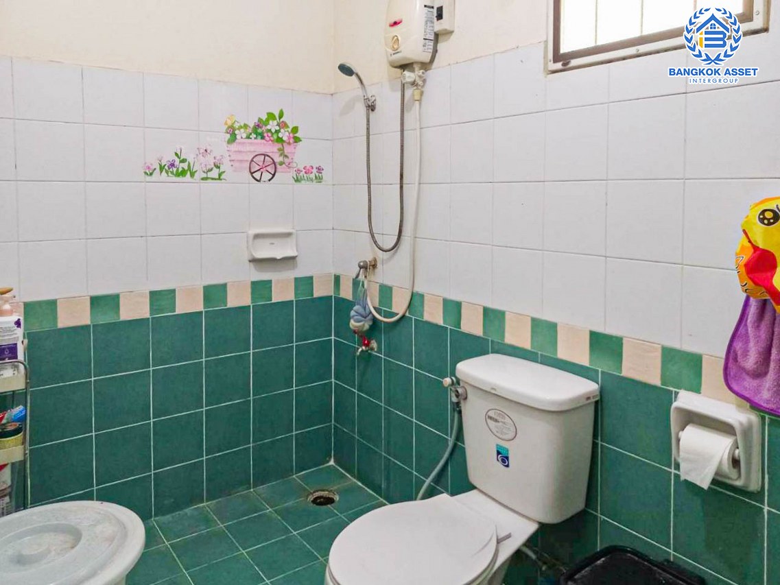 *****ทาวน์เฮ้าส์มือสองนนทบุรี โครงการ พฤกษา30 บ้านกล้วย-ไทรน้อย หลังมุม! เนื้อที่กว้างขวางถึง 28.4 ตร.ว. ฟังก์ชัน 3 ห้องนอน 2 ห้องน้ำ 1 ที่จอดรถ แถมฟรี! 2 เครื่องปรับอากาศ บนทำเลเดินทางสะดวก เชื่อมต่อถนนกาญจนาภิเษก ใกล้รถไฟฟ้าสายสีม่วง "สถานีคลองบางไผ่" ในราคาสุดคุ้ม