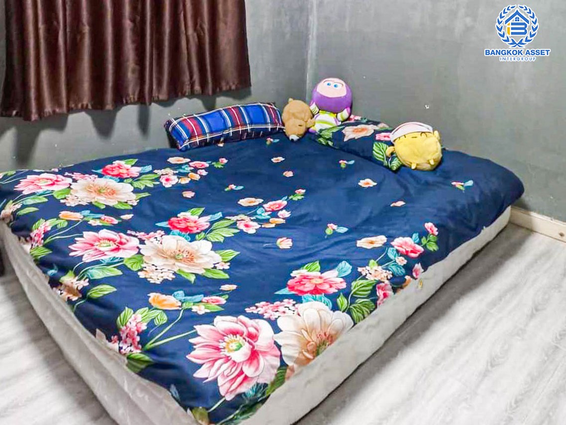 *****ทาวน์เฮ้าส์มือสองนนทบุรี โครงการ พฤกษา30 บ้านกล้วย-ไทรน้อย หลังมุม! เนื้อที่กว้างขวางถึง 28.4 ตร.ว. ฟังก์ชัน 3 ห้องนอน 2 ห้องน้ำ 1 ที่จอดรถ แถมฟรี! 2 เครื่องปรับอากาศ บนทำเลเดินทางสะดวก เชื่อมต่อถนนกาญจนาภิเษก ใกล้รถไฟฟ้าสายสีม่วง "สถานีคลองบางไผ่" ในราคาสุดคุ้ม