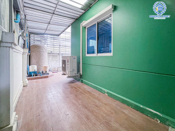 *****บ้านแฝดมือสอง โครงการ พฤกษาวิลเลจ22 บางกรวย-ไทรน้อย หลังมุม เนื้อที่กว้าง 40.70 ตร.ว. ฟังก์ชัน 3 ห้องนอน 2 ห้องน้ำ 1 ที่จอดรถ รอบบ้านกว้างให้ความรู้สึกเหมือนบ้านเดี่ยว บนทำเลเดินทางสะดวก เชื่อมต่อถนนนครอินทร์ ใกล้รถไฟฟ้าสายสีแดง "สถานีบางบำหรุ" และจุดขึ้นทางด่วน "พระราม7"