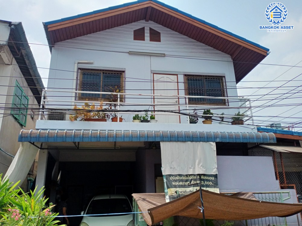 *****อพาร์ทเม้นท์มือสอง ซอยงามวงศ์วาน9 งามวงศ์วาน เนื้อที่ 56 ตร.ว. ฟังก์ชัน 14 ห้องนอน 14 ห้องน้ำ 2 ที่จอดรถ ภายในสภาพดี สามารถปล่อยห้องเพื่อเช่าต่อได้ บนทำเลแห่งการเดินทาง ใกล้เดอะมอลล์ ไลฟ์สโตร์ งามวงศ์วาน เชื่อมต่อรถไฟฟ้าสายสีม่วง "สถานีศูนย์ราชการนนทบุรี" และจุดขึ้นทางด่วน "งามวงศ์วาน"