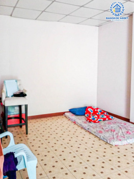 *****อพาร์ทเม้นท์มือสอง ซอยงามวงศ์วาน9 งามวงศ์วาน เนื้อที่ 56 ตร.ว. ฟังก์ชัน 14 ห้องนอน 14 ห้องน้ำ 2 ที่จอดรถ ภายในสภาพดี สามารถปล่อยห้องเพื่อเช่าต่อได้ บนทำเลแห่งการเดินทาง ใกล้เดอะมอลล์ ไลฟ์สโตร์ งามวงศ์วาน เชื่อมต่อรถไฟฟ้าสายสีม่วง "สถานีศูนย์ราชการนนทบุรี" และจุดขึ้นทางด่วน "งามวงศ์วาน"