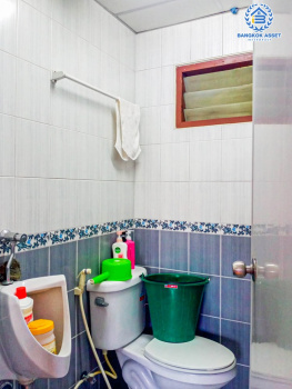 *****อพาร์ทเม้นท์มือสอง ซอยงามวงศ์วาน9 งามวงศ์วาน เนื้อที่ 56 ตร.ว. ฟังก์ชัน 14 ห้องนอน 14 ห้องน้ำ 2 ที่จอดรถ ภายในสภาพดี สามารถปล่อยห้องเพื่อเช่าต่อได้ บนทำเลแห่งการเดินทาง ใกล้เดอะมอลล์ ไลฟ์สโตร์ งามวงศ์วาน เชื่อมต่อรถไฟฟ้าสายสีม่วง "สถานีศูนย์ราชการนนทบุรี" และจุดขึ้นทางด่วน "งามวงศ์วาน"