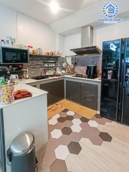 *****บ้านเดี่ยวมือสองนนทบุรี โครงการ ดิโอเรียลเทลเฮ้าส์ บางกรวย-ไทรน้อย หลังมุม! เนื้อที่กว้างมากถึง 56.3 ตร.ว. ฟังก์ชัน 3 ห้องนอน 2 ห้องน้ำ 2 ที่จอดรถ บ้านสวย พร้อมอยู่ บนทำเลดี เชื่อมต่อถนนกาญจนาภิเษก, ถนนรัตนาธิเบศร์ ใกล้รถไฟฟ้าสายสีม่วง "สถานีคลองบางไผ่"