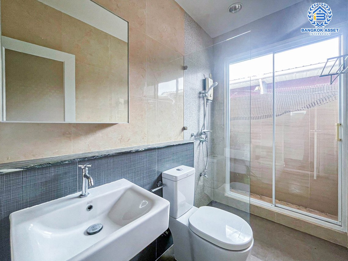 *****ทาวน์โฮมมือสองนนทบุรี โครงการ บารอนเนียทาวน์ ท่าน้ำนนท์ เนื้อที่กว้าง 21 ตร.ว. ฟังก์ชัน 3 ห้องนอน 4 ห้องน้ำ 2 ที่จอดรถ แถมฟรี! 4 เครื่องปรับอากาศ 2 เครื่องทำน้ำอุ่น บนทำเลเชื่อมต่อถนนท่าน้ำนนท์, ถนนราชพฤกษ์ ใกล้รถไฟฟ้าสายสีม่วง "สถานีสะพานพระนั่งเกล้า" จองเลย!